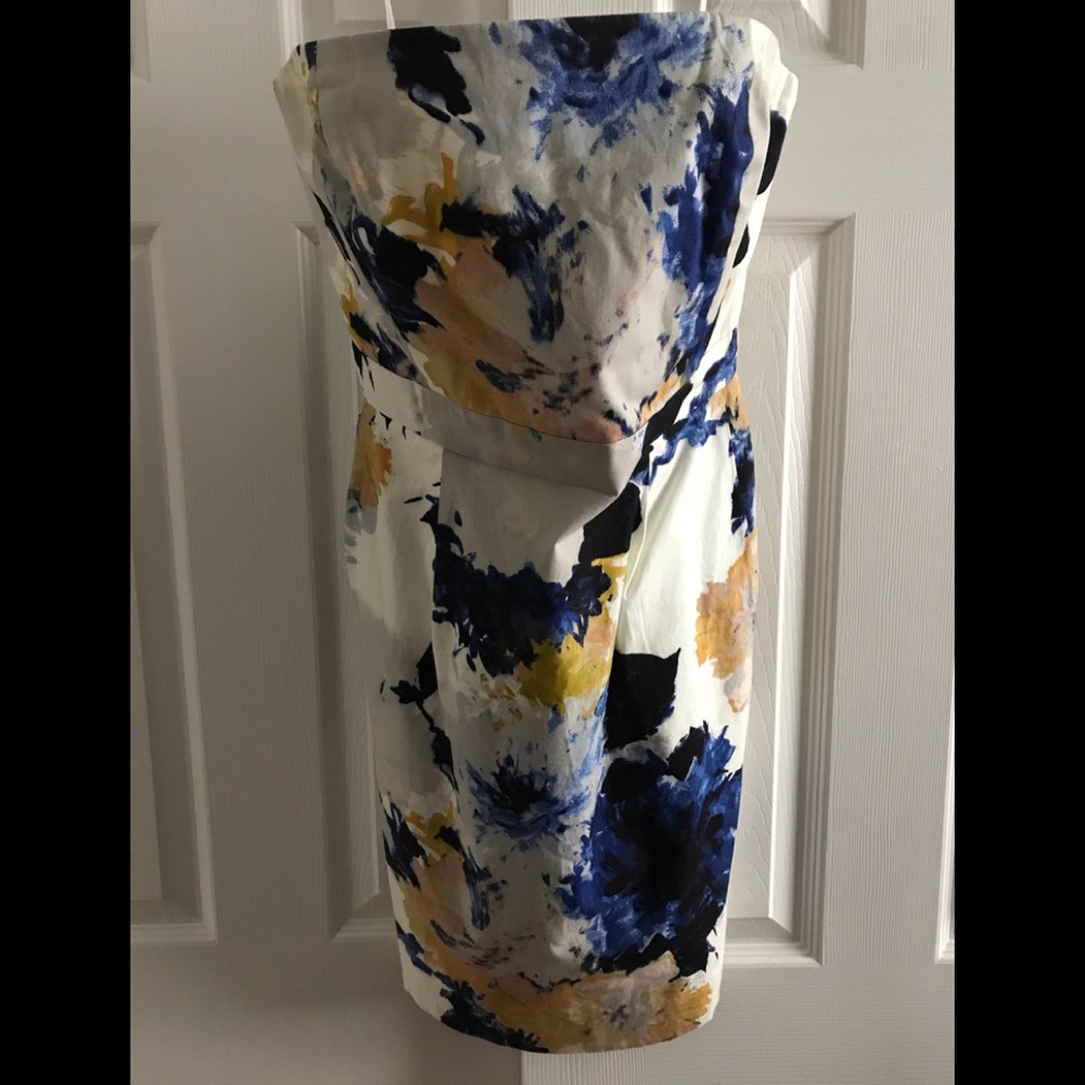 Strapless dress